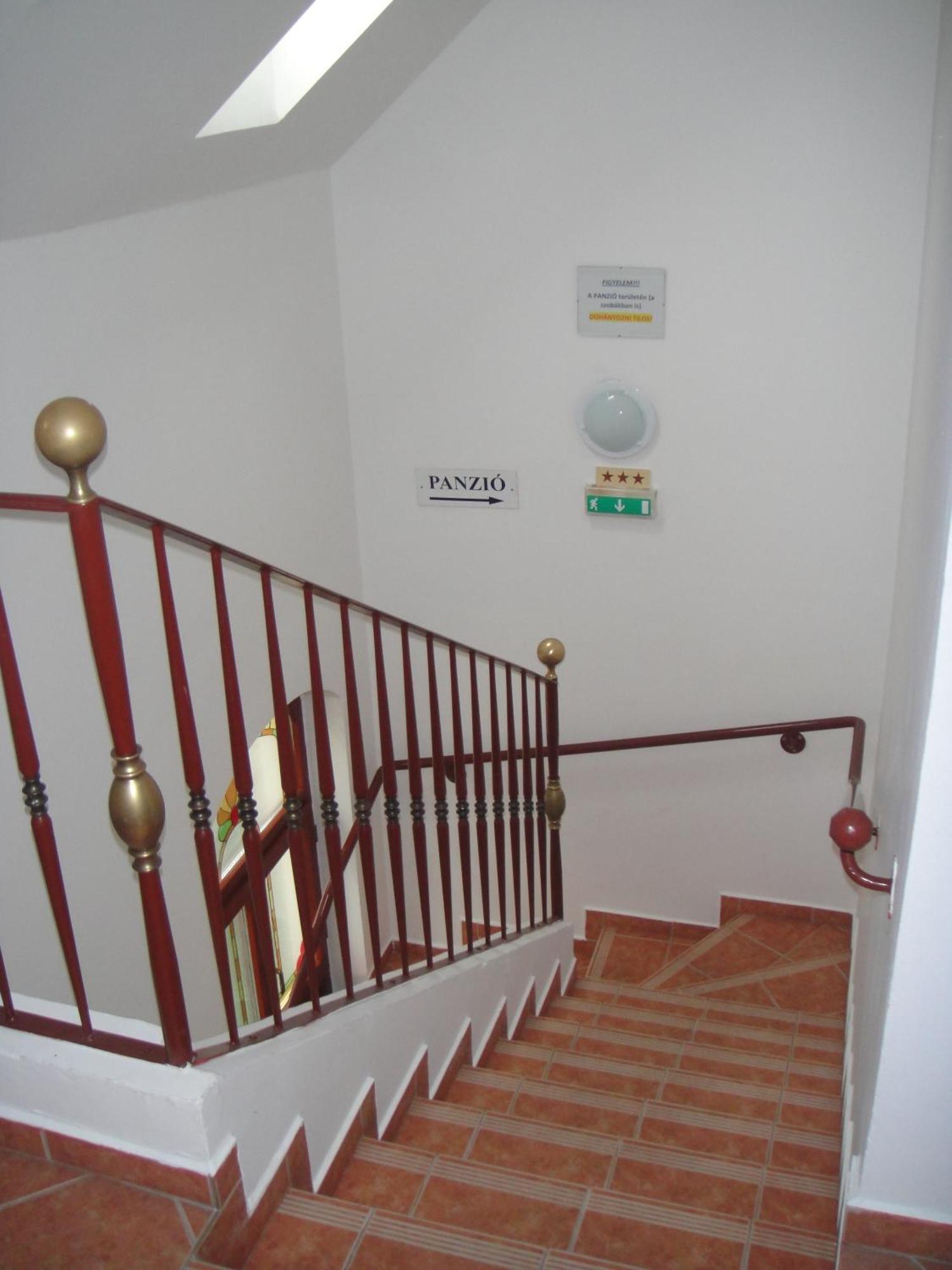 Bed and Breakfast Varju Fogado Tapolca Exteriér fotografie